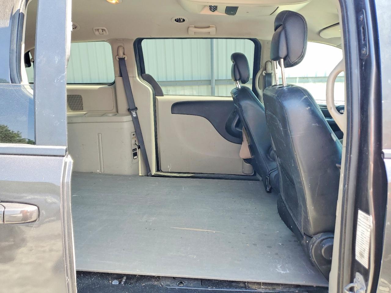 2016 Dodge Grand Caravan Sxt - zdjęcie 11