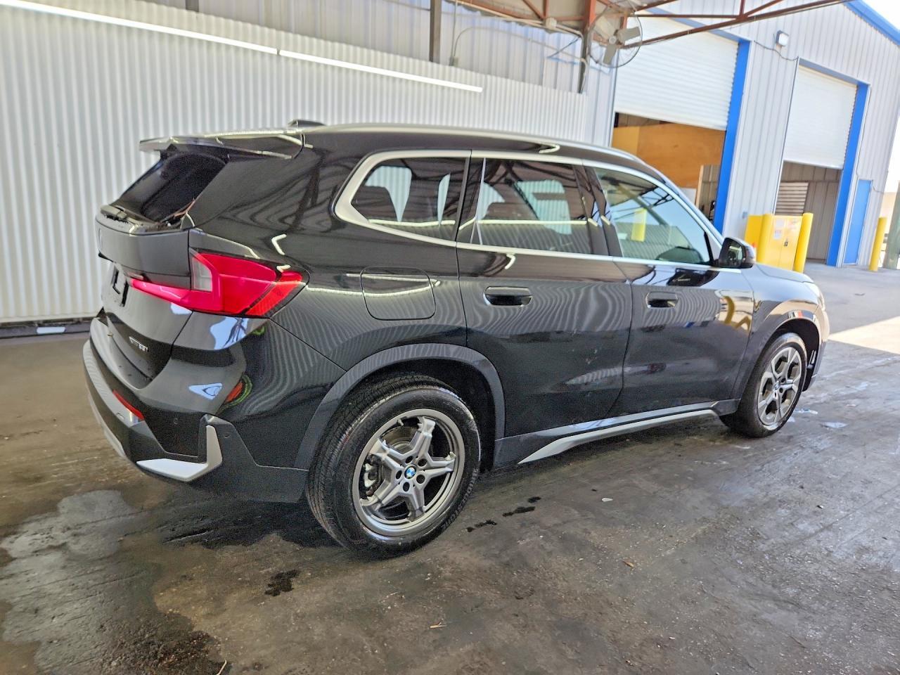 2026 BMW X1 xDrive28I - zdjęcie 3