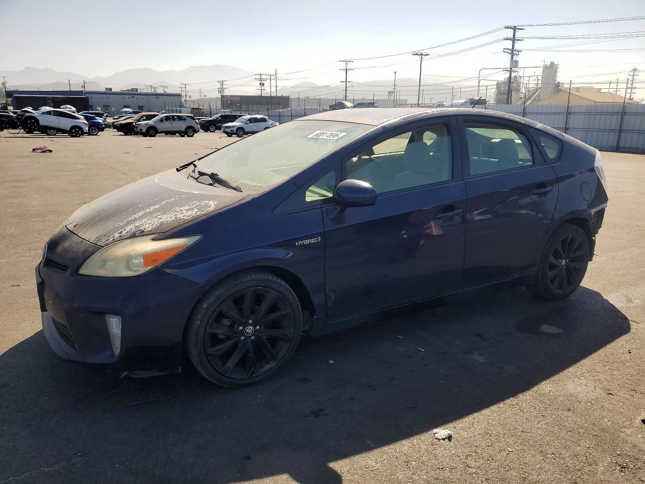 2014 Toyota Prius Three - zdjęcie główne