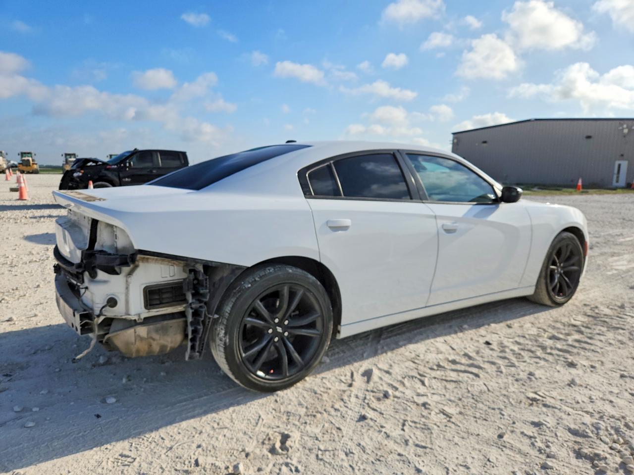 2018 Dodge Charger Sxt - zdjęcie 3