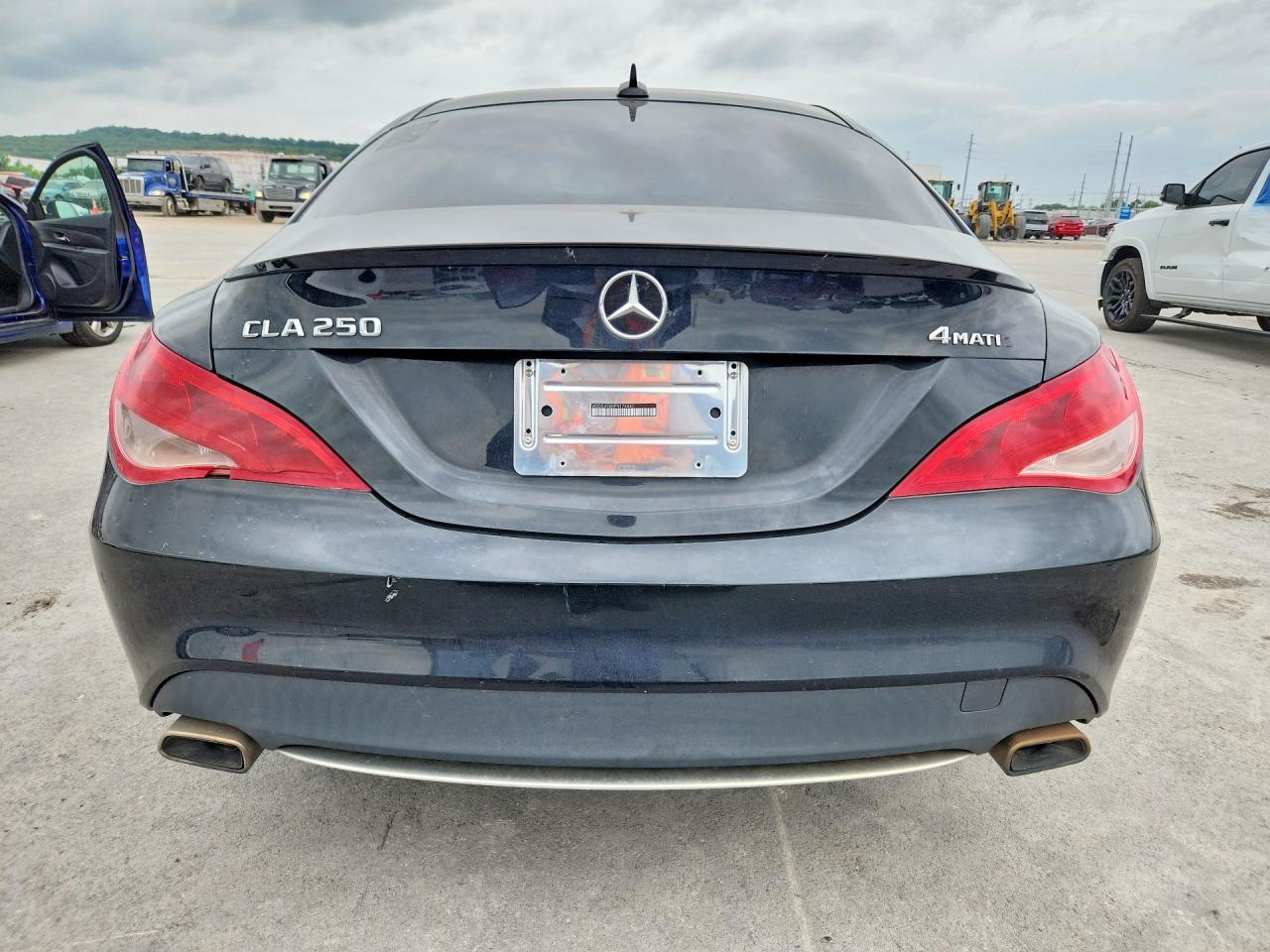 2015 Mercedes-Benz Cla 250 4Matic - zdjęcie 6