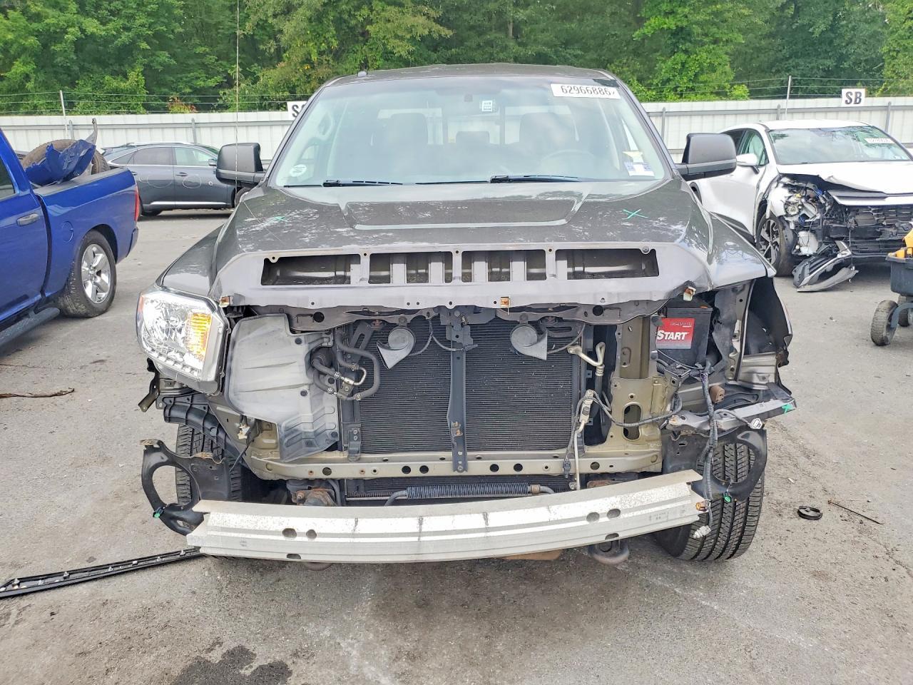 2015 Toyota Tundra Sr5 - zdjęcie 5