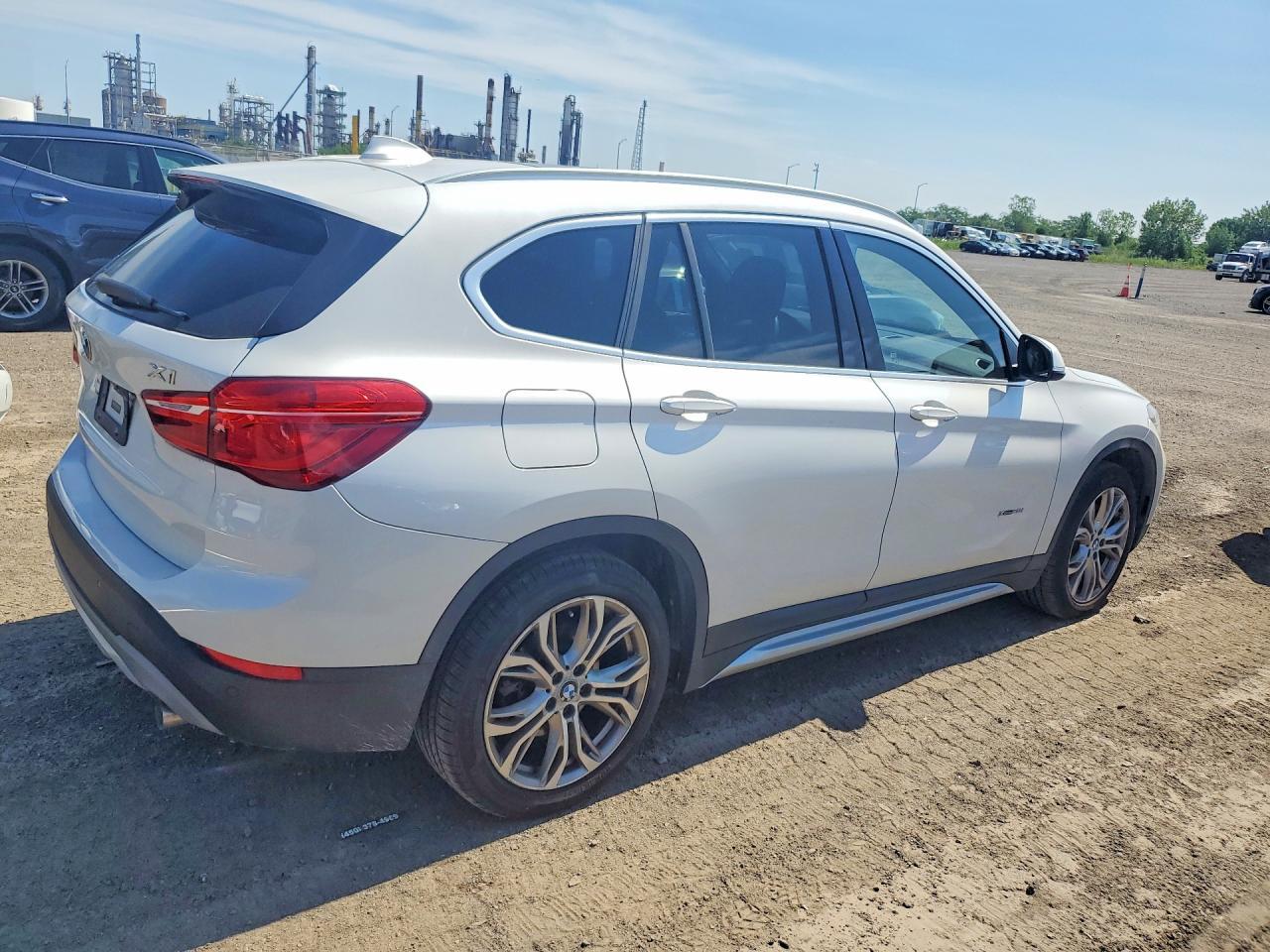 2018 BMW X1 xDrive28I - zdjęcie 3