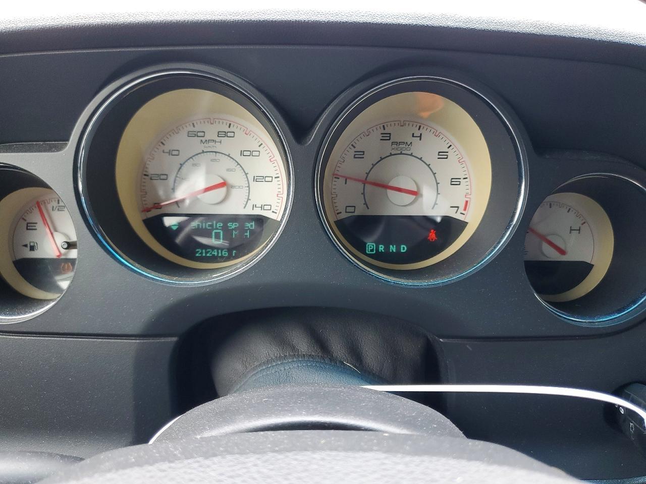 2014 Dodge Challenger Sxt - zdjęcie 9