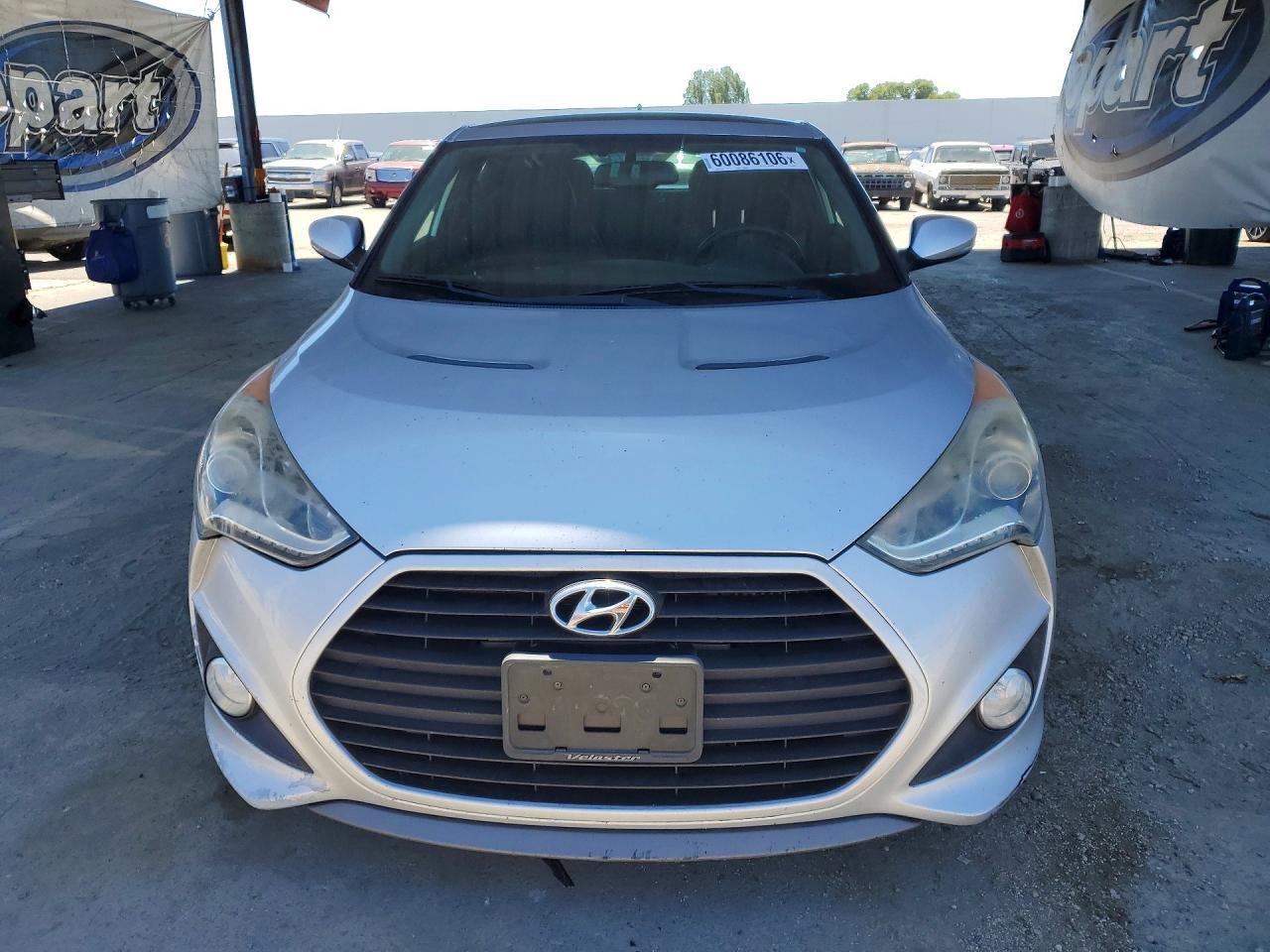 2015 Hyundai Veloster Turbo - zdjęcie 5