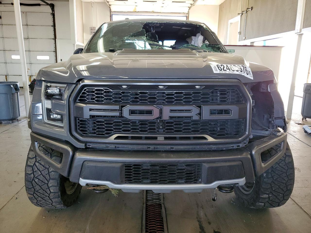 2018 Ford F150 Raptor - zdjęcie 5