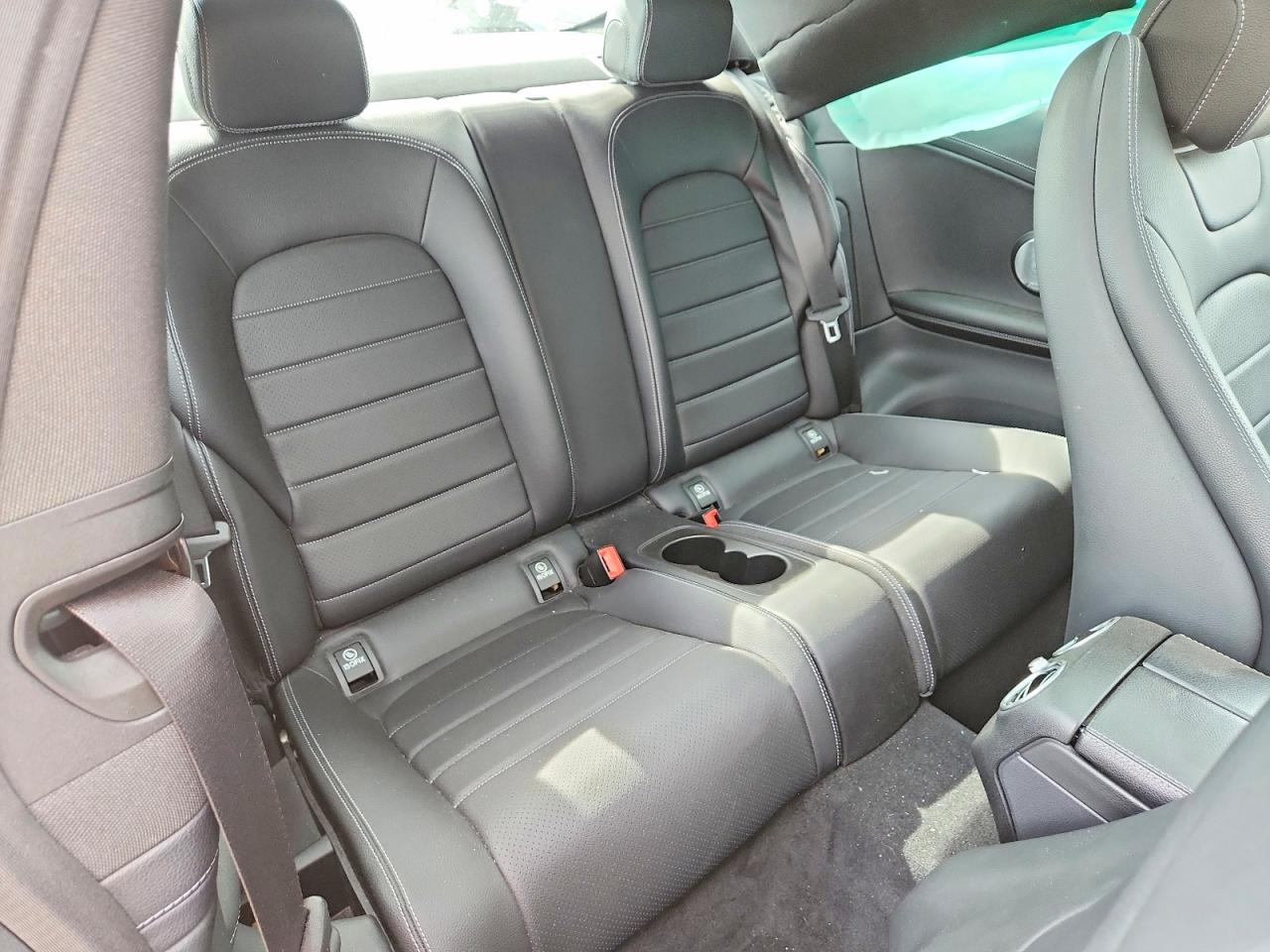 2017 Mercedes-Benz C 300 4Matic - zdjęcie 10