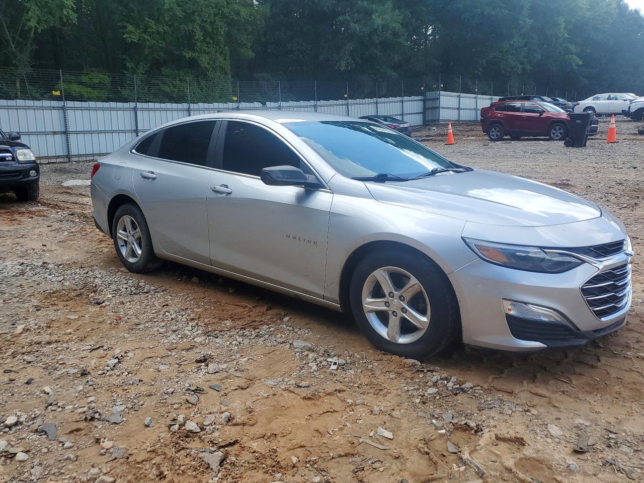 2019 Chevrolet Malibu Ls - zdjęcie 4