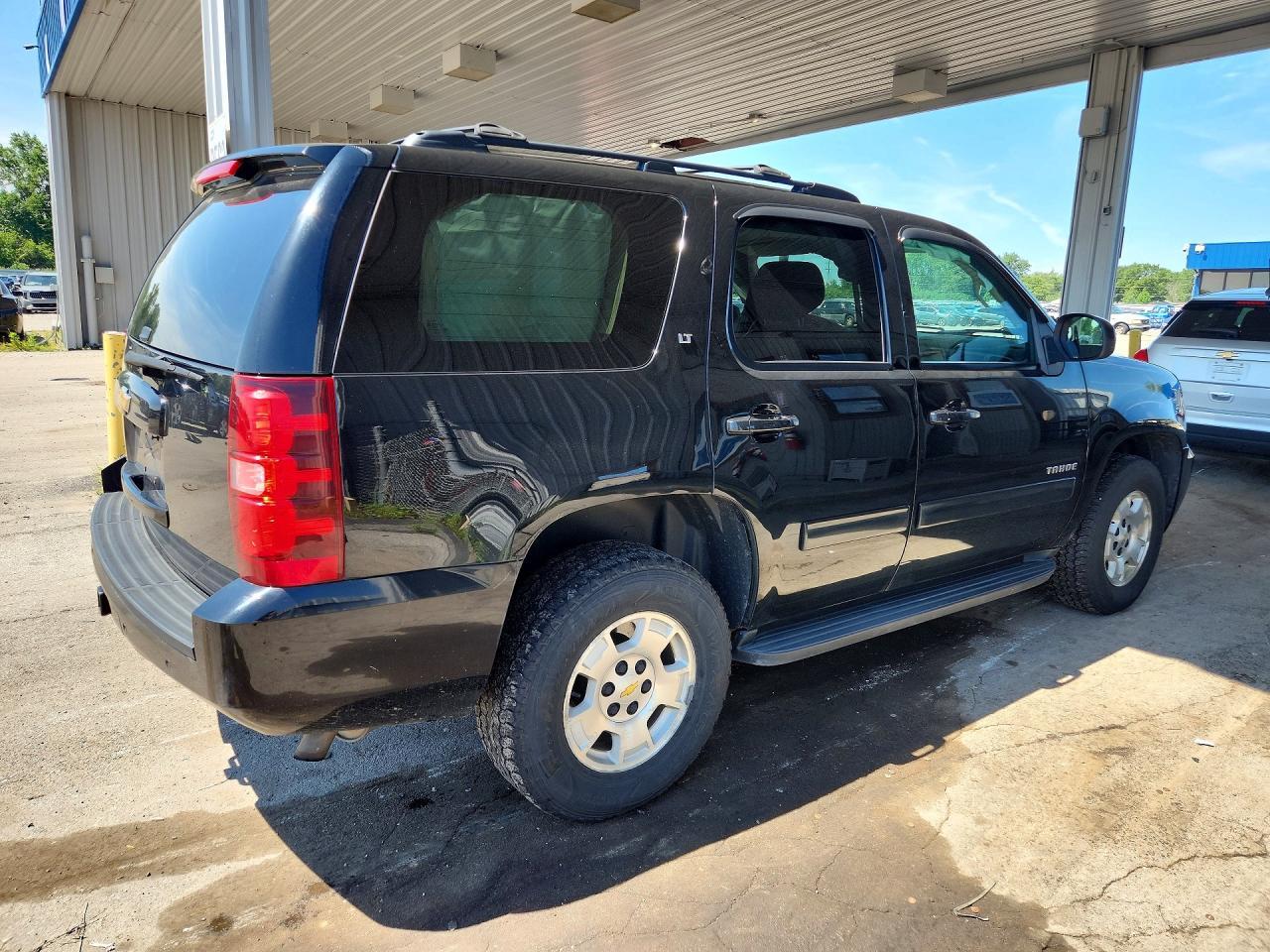 2013 Chevrolet Tahoe K1500 Lt - zdjęcie 3