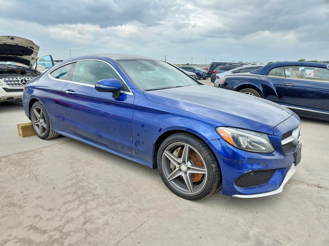 2017 Mercedes-Benz C 300 4Matic - zdjęcie 4