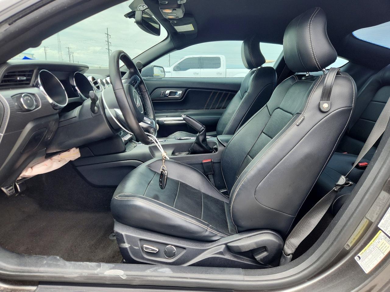 2016 Ford Mustang Gt - zdjęcie 7