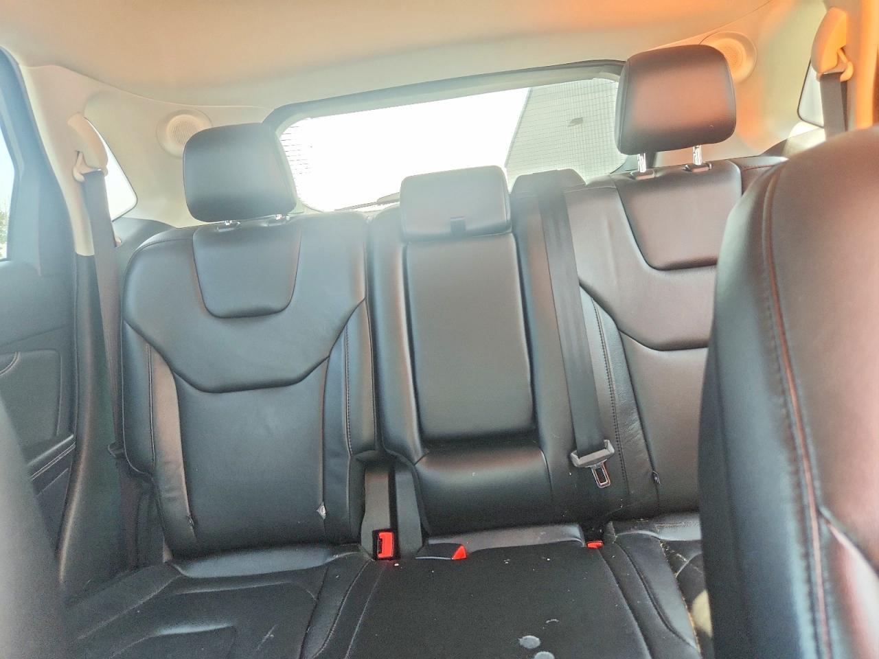 2019 Ford Edge Titanium - zdjęcie 10