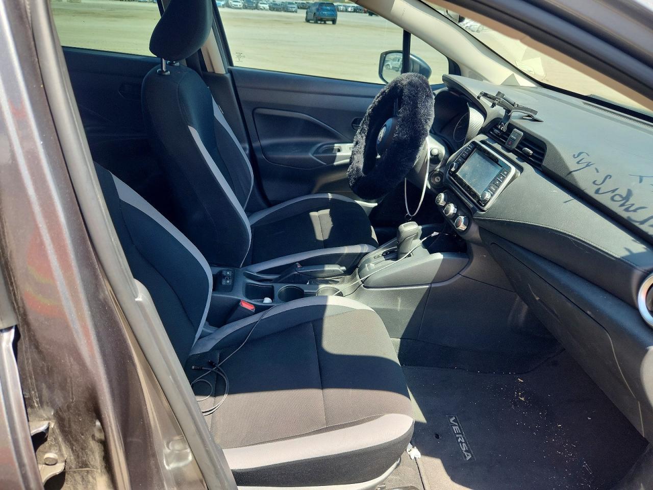 2025 Nissan Versa S - zdjęcie 13