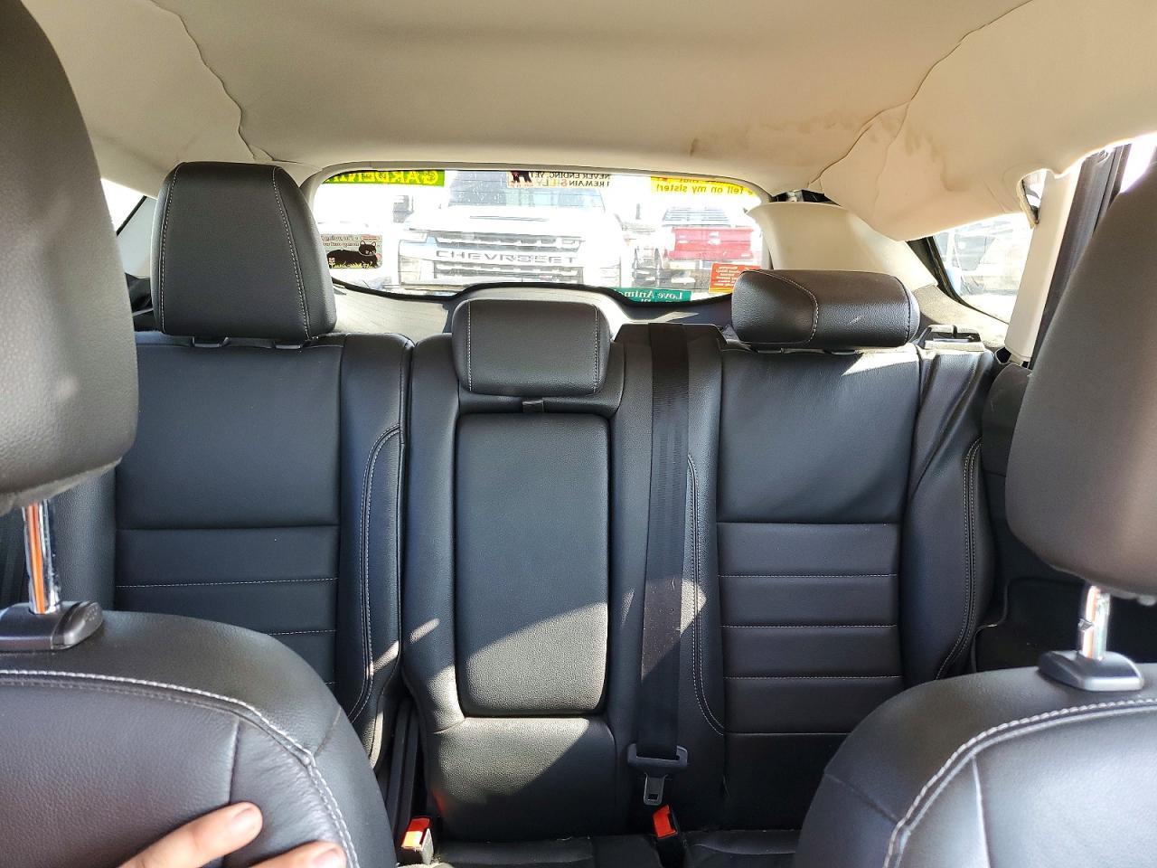 2015 Ford Escape Titanium - zdjęcie 10