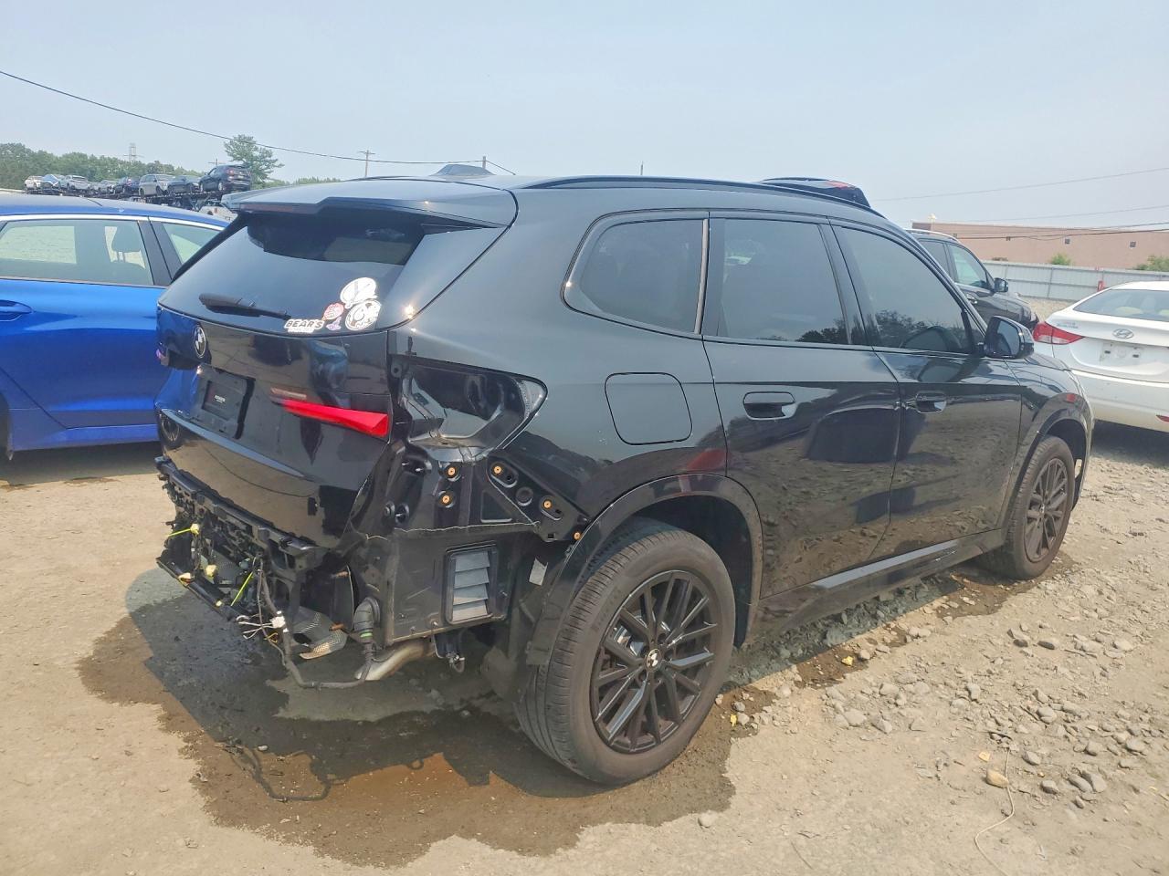 2023 BMW X1 xDrive28I - zdjęcie 3