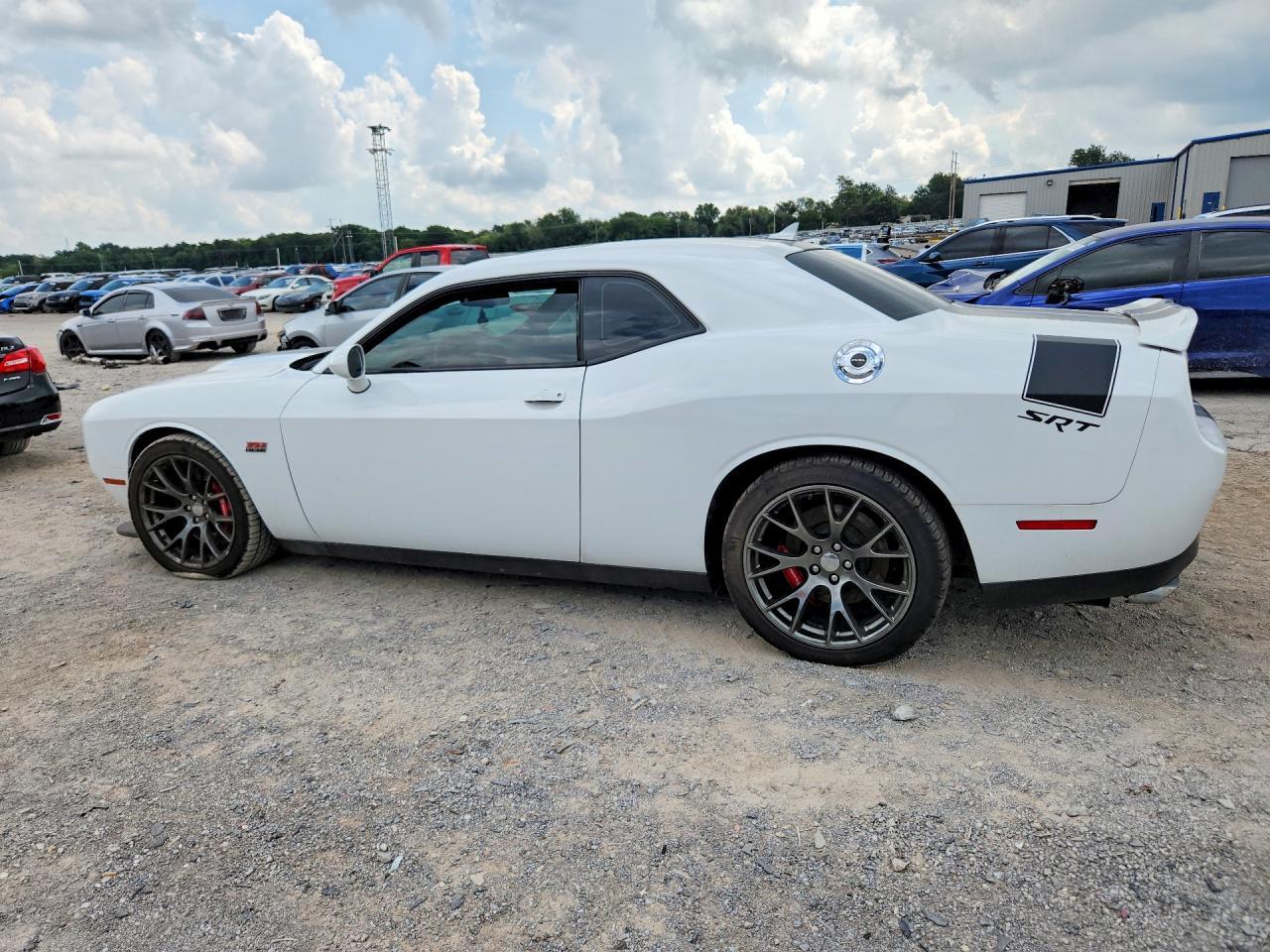 2015 Dodge Challenger Srt 392 - zdjęcie 2