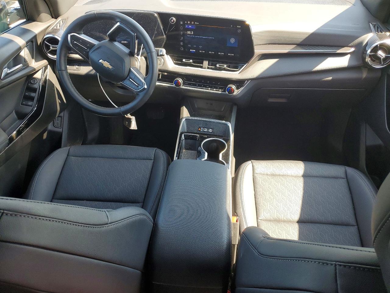2025 Chevrolet Equinox Lt - zdjęcie 8