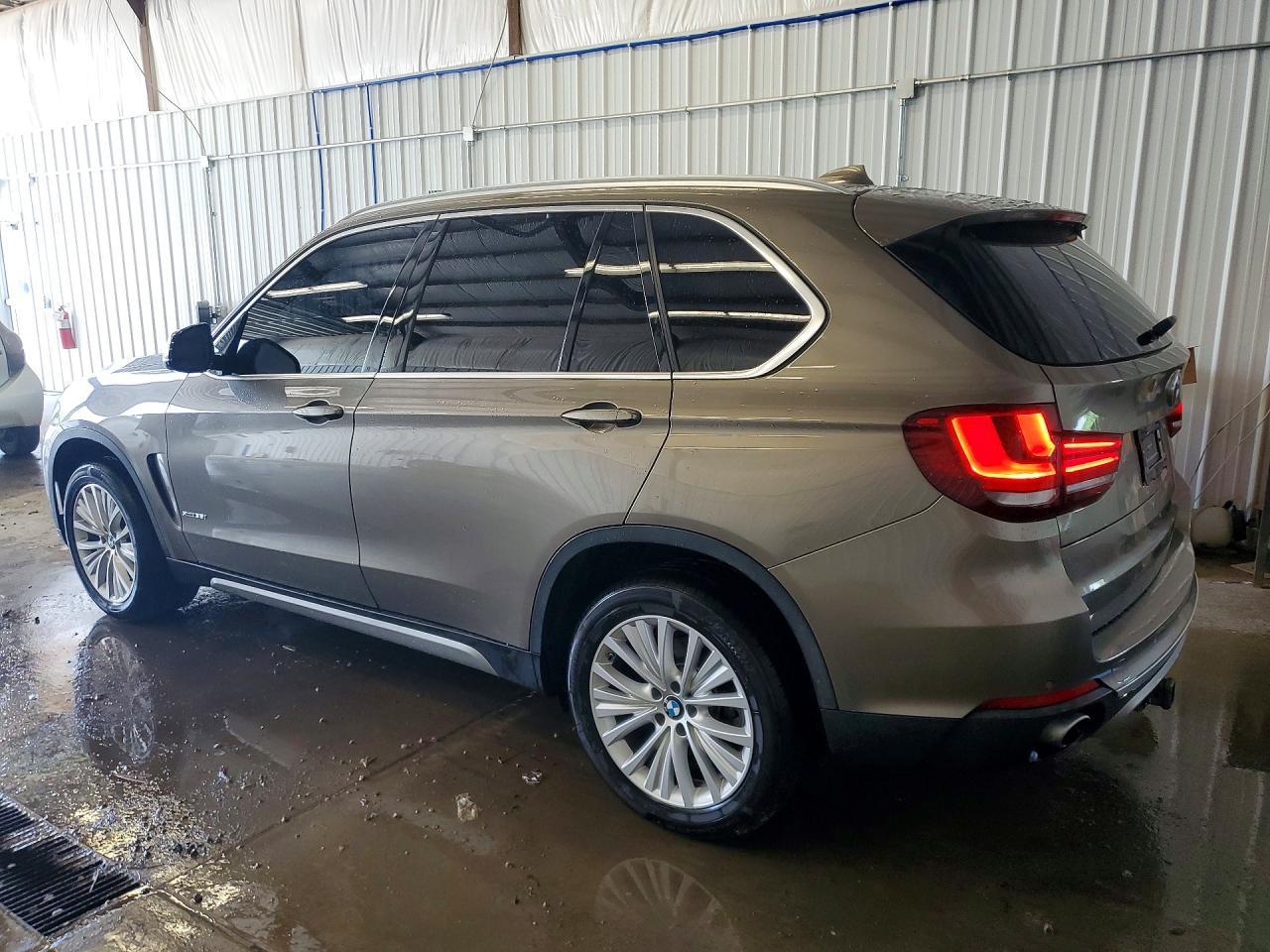 2017 BMW X5 xDrive35I - zdjęcie 2
