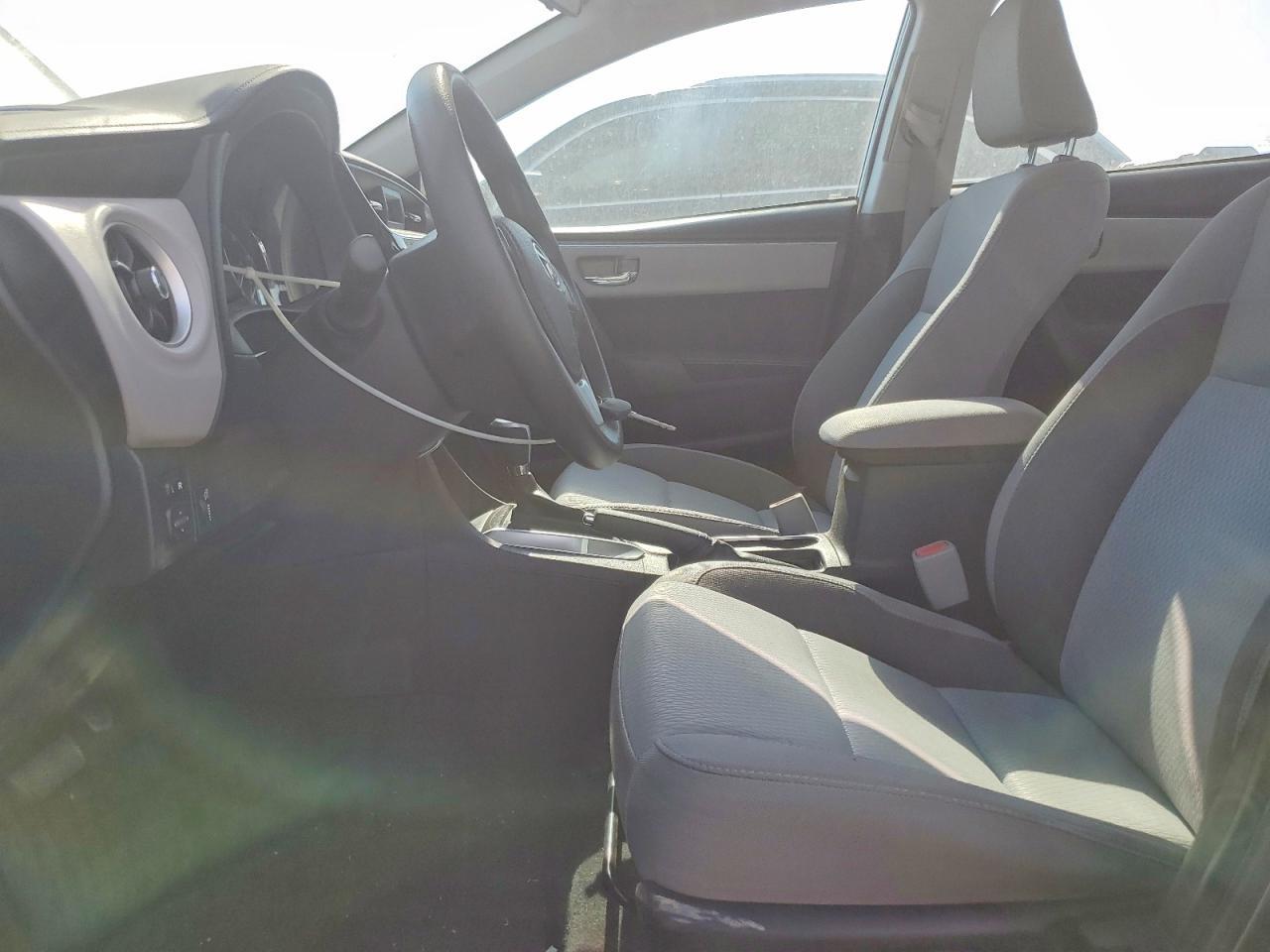 2017 Toyota Corolla Le - zdjęcie 7