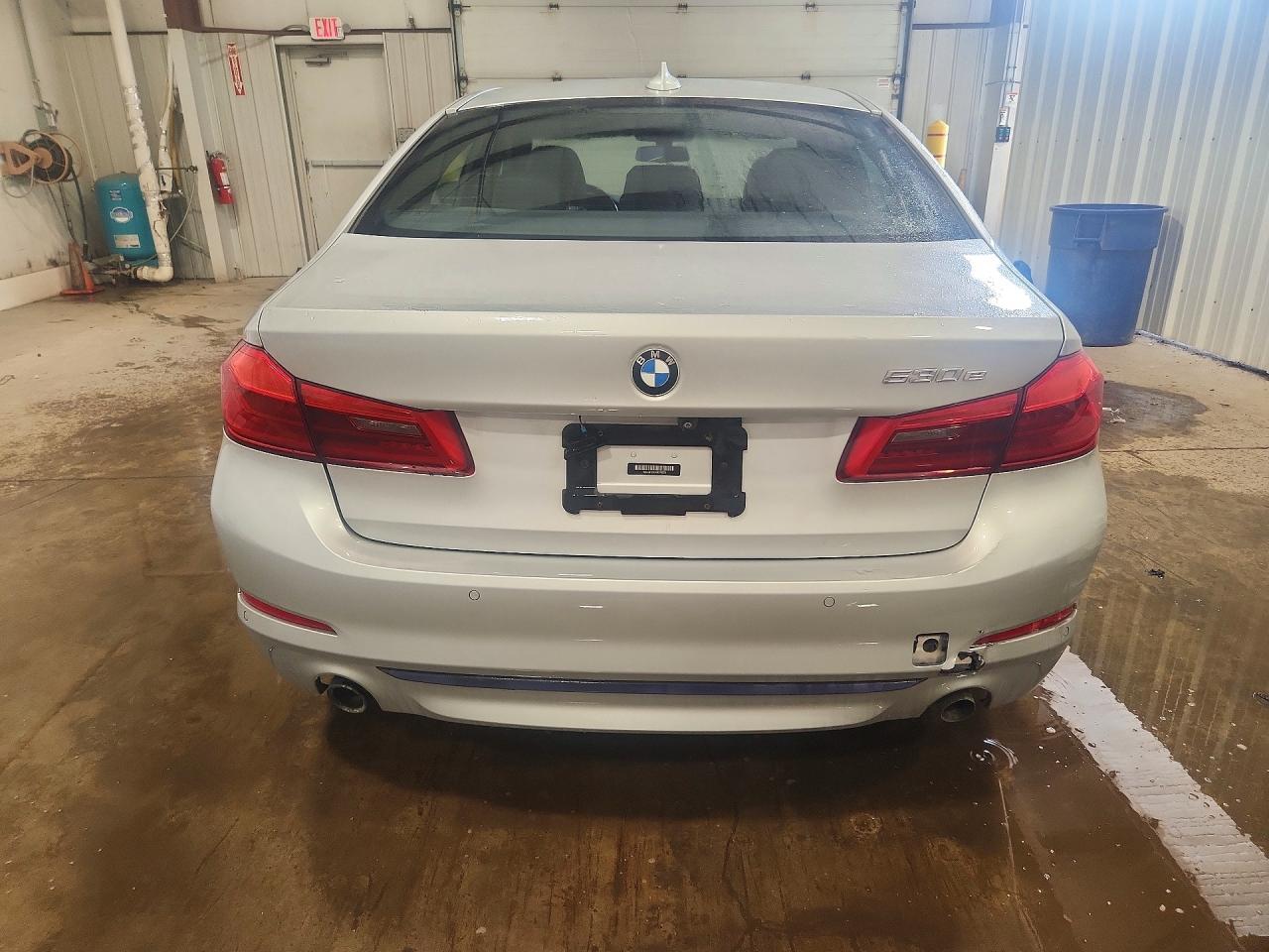 2019 BMW 530Xe - zdjęcie 6
