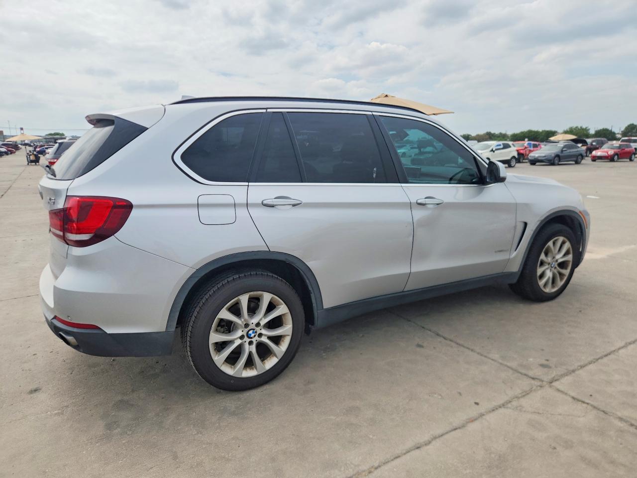 2016 BMW X5 Sdrive35I - zdjęcie 3
