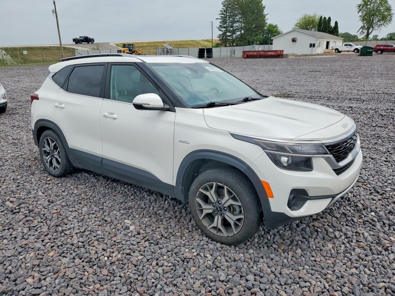 2022 Kia Seltos Ex - zdjęcie 4