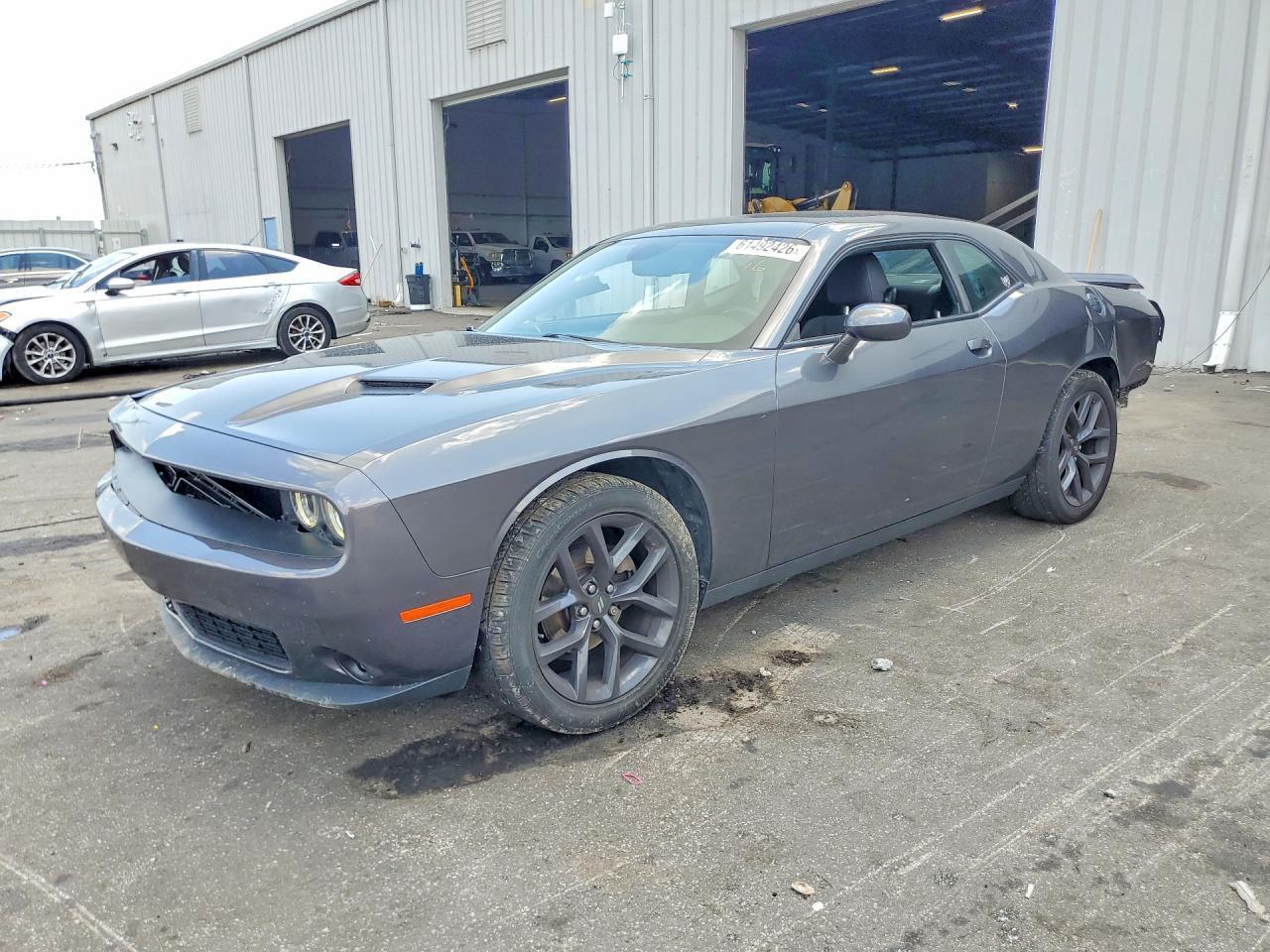 2023 Dodge Challenger Sxt - zdjęcie główne