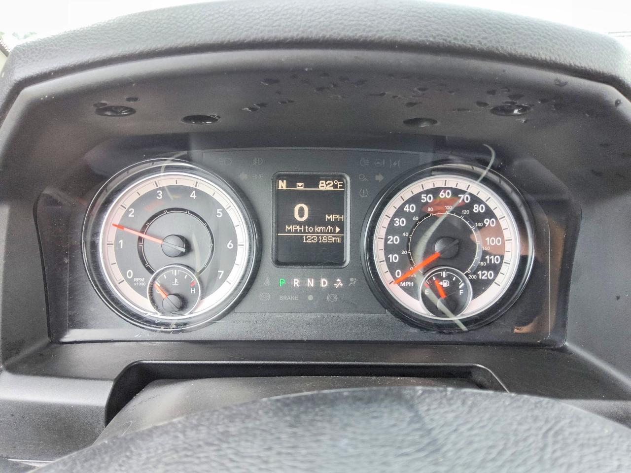 2022 Ram 1500 Classic Tradesman - zdjęcie 9