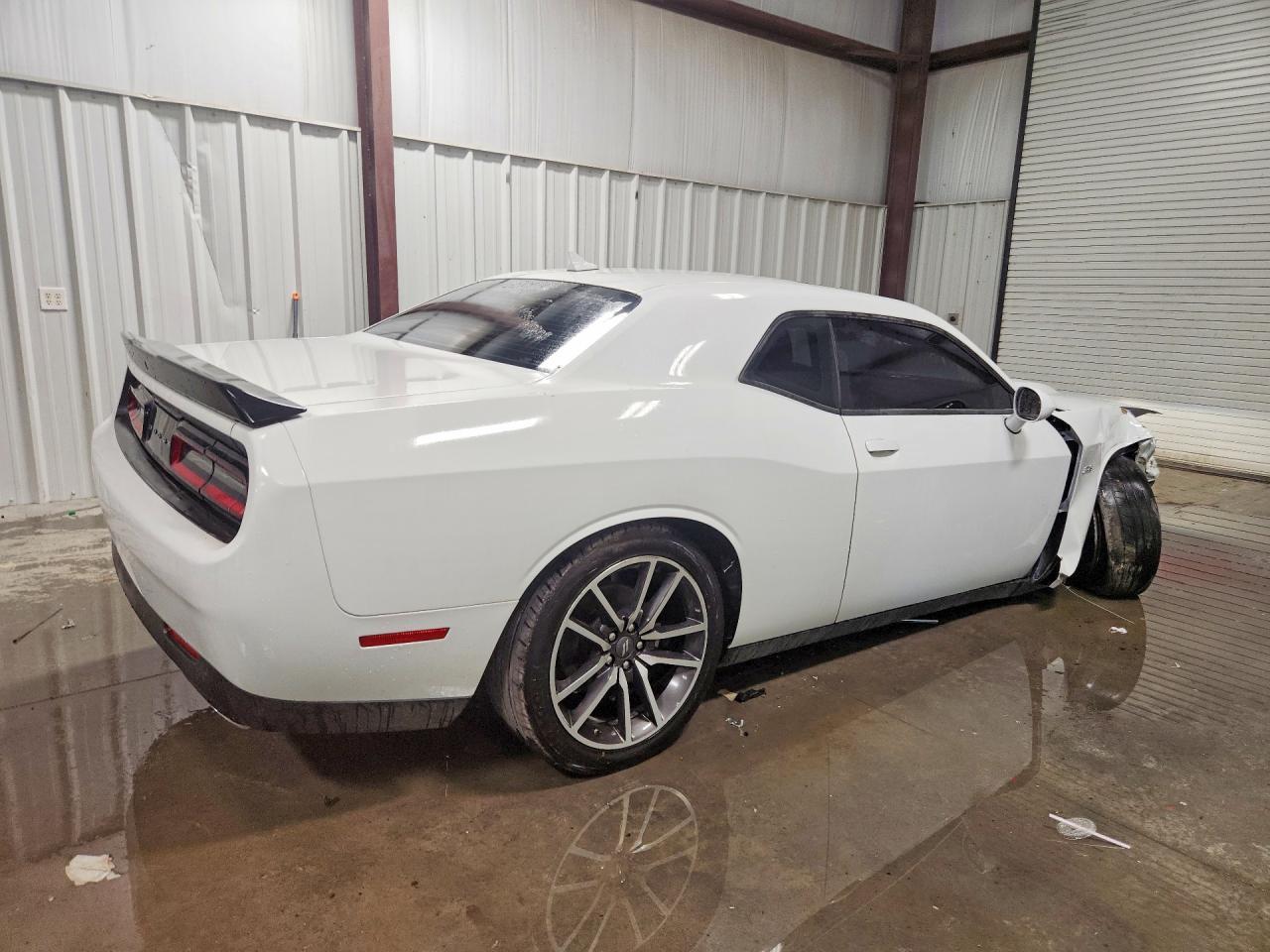 2023 Dodge Challenger R/T - zdjęcie 3