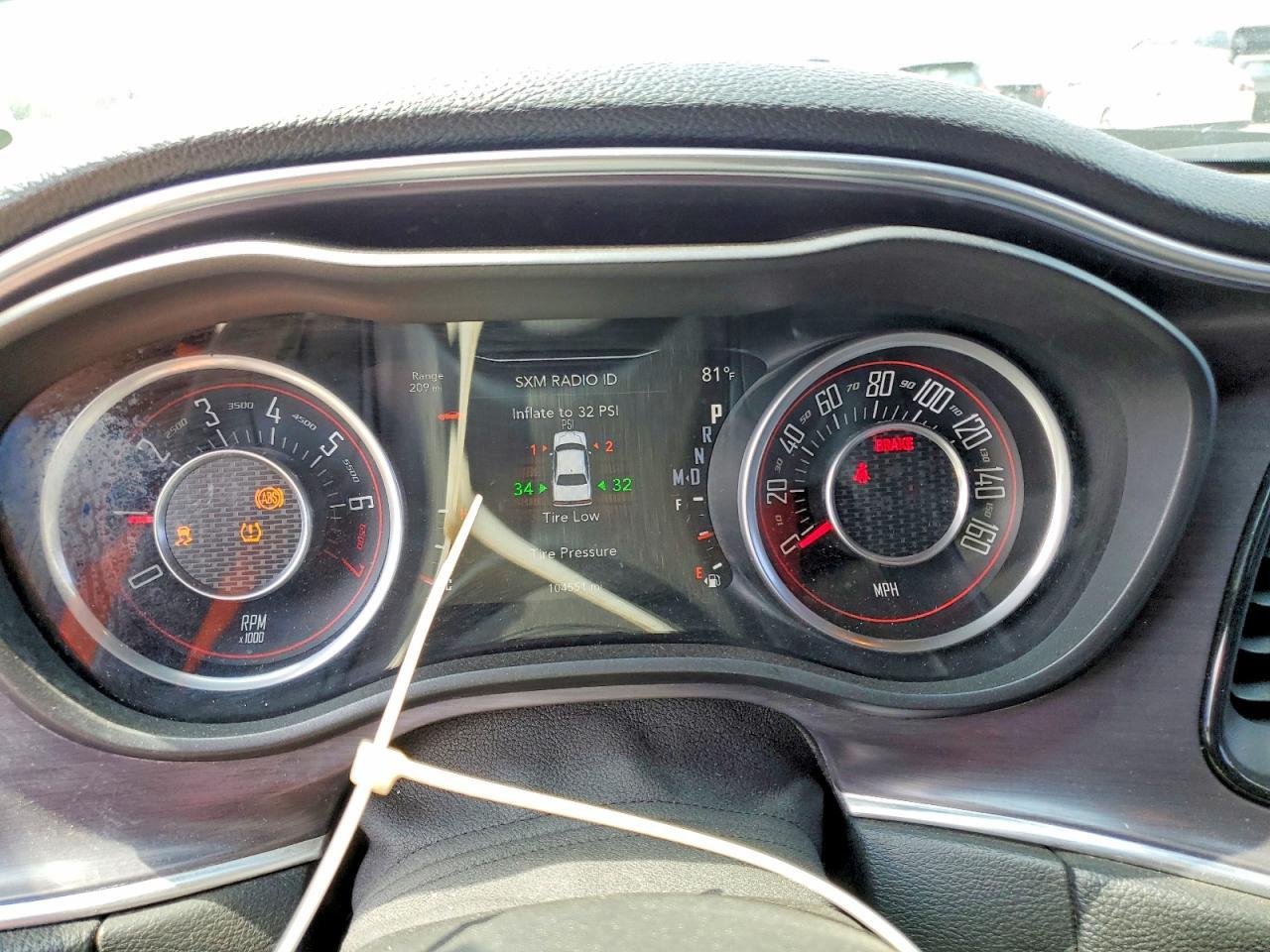 2015 Dodge Challenger Sxt - zdjęcie 9