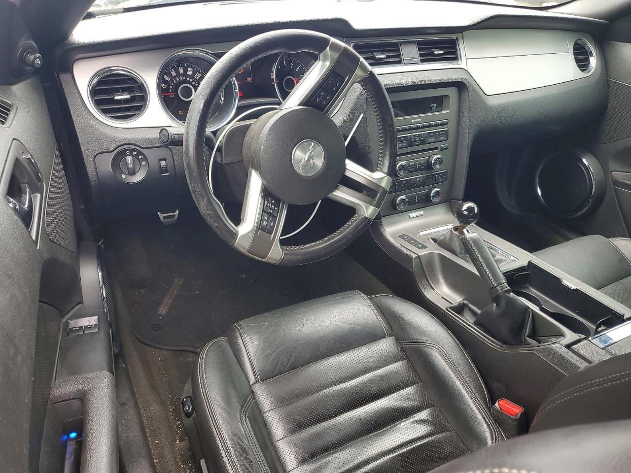 2014 Ford Mustang - zdjęcie 8