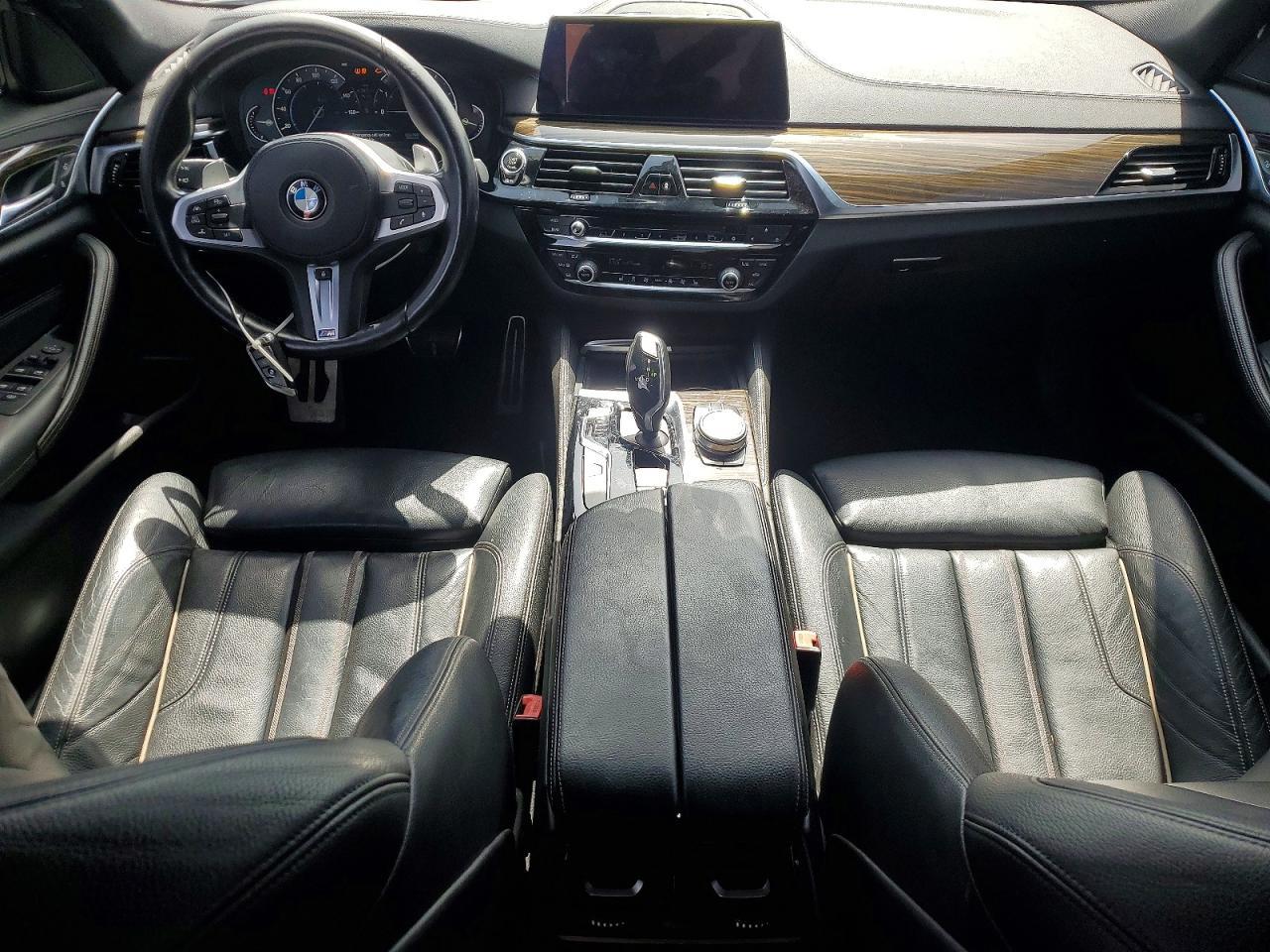 2018 BMW 540 I - zdjęcie 8