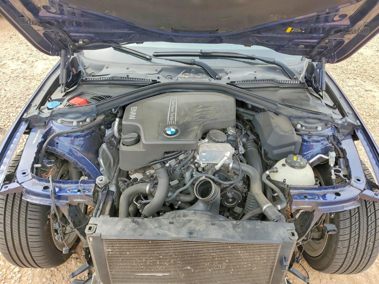 2018 BMW 320 I - zdjęcie 11