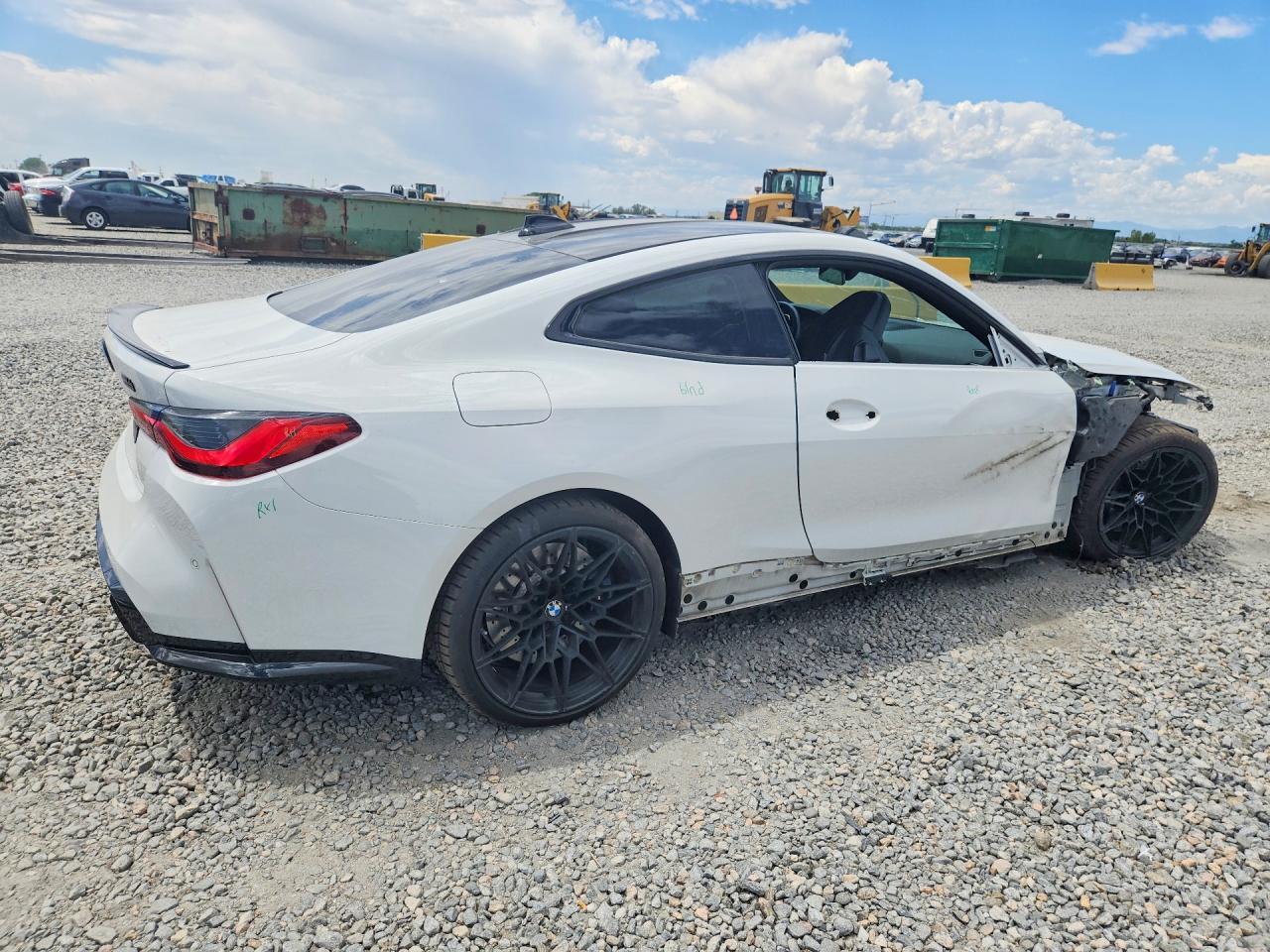 2022 BMW M4 Competition - zdjęcie 3