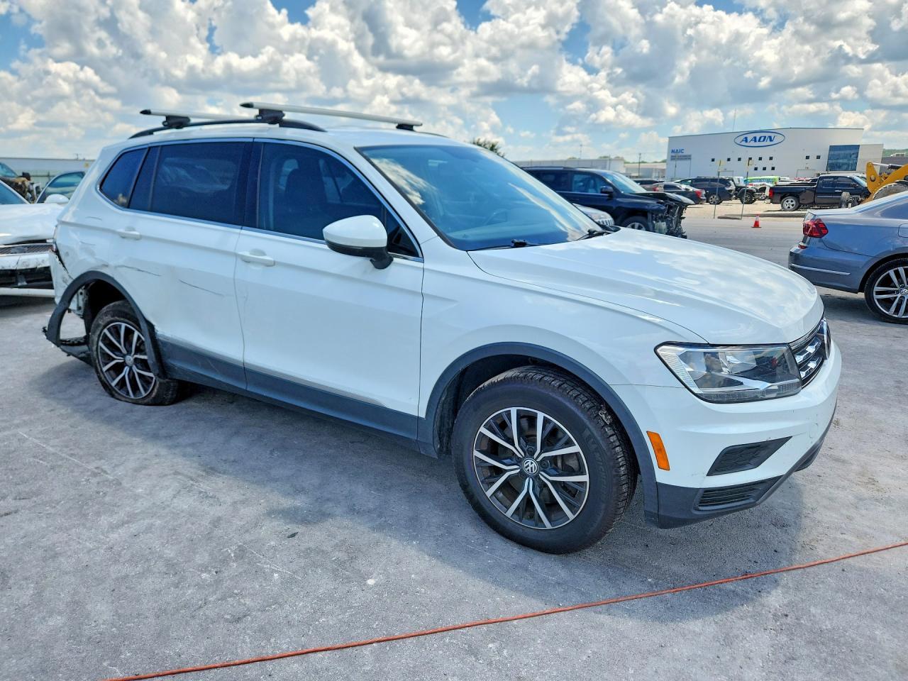 2020 Volkswagen Tiguan Se - zdjęcie 4