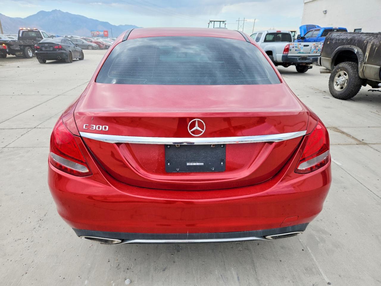 2016 Mercedes-Benz C 300 - zdjęcie 6