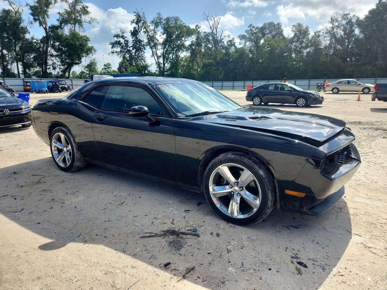 2014 Dodge Challenger R/T - zdjęcie 4