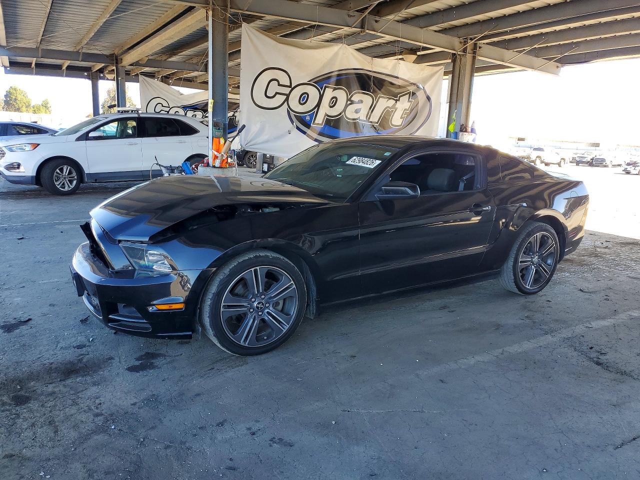 2014 Ford Mustang - zdjęcie główne