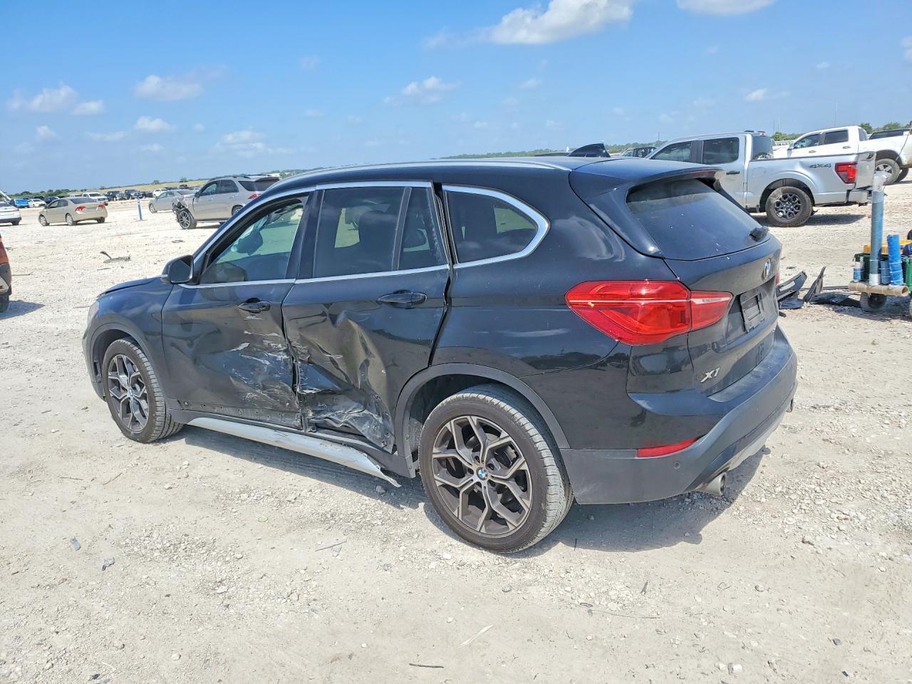 2020 BMW X1 Sdrive28I - zdjęcie 2
