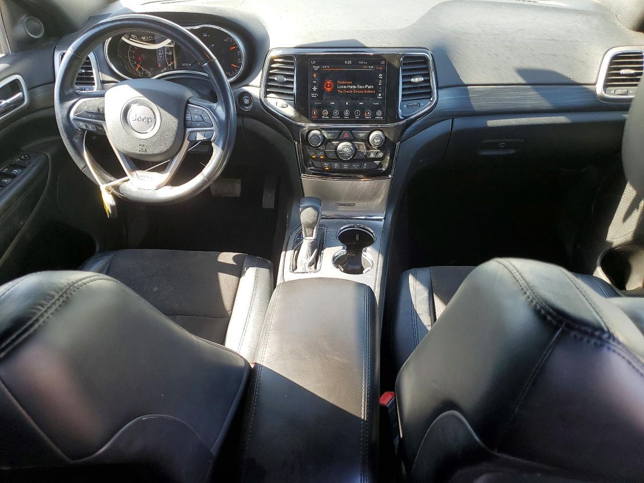 2021 Jeep Grand Cherokee Laredo - zdjęcie 8