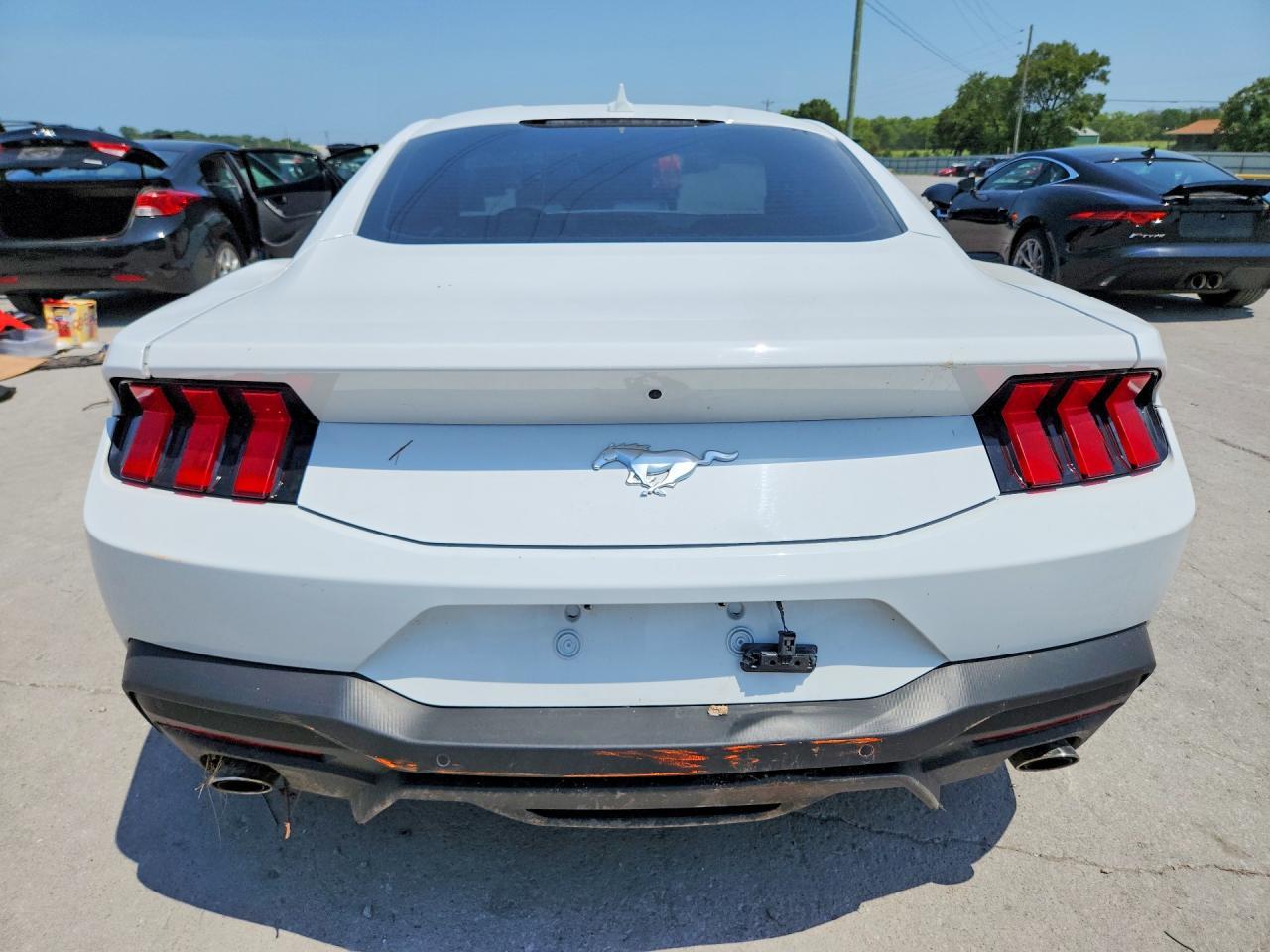 2026 Ford Mustang Base - zdjęcie 6