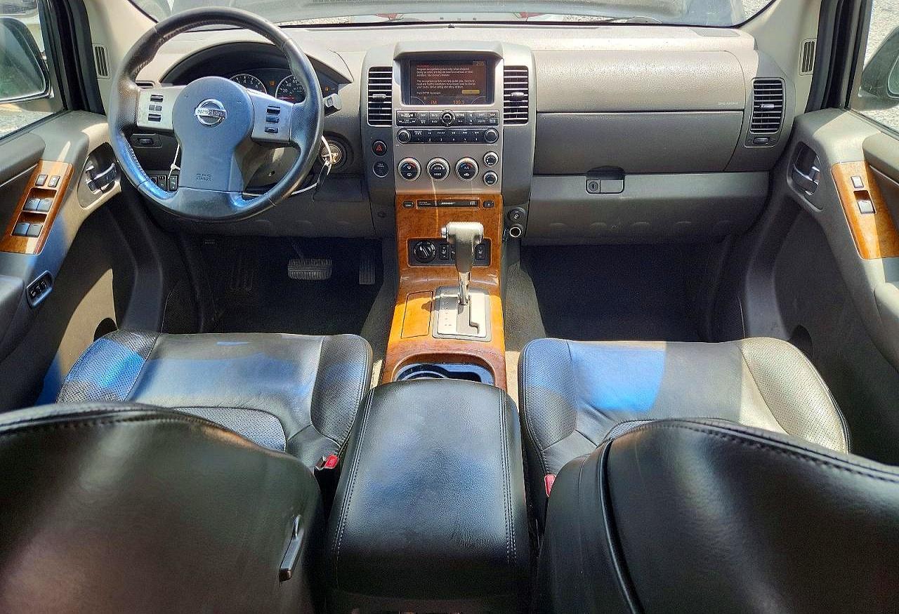 2021 Nissan Pathfinder - zdjęcie 8