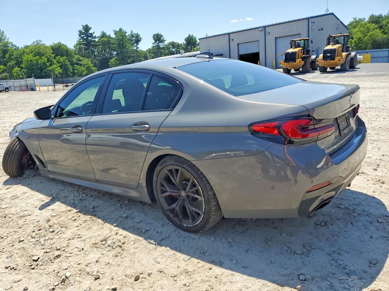 2022 BMW Seria 5 530i - zdjęcie 2