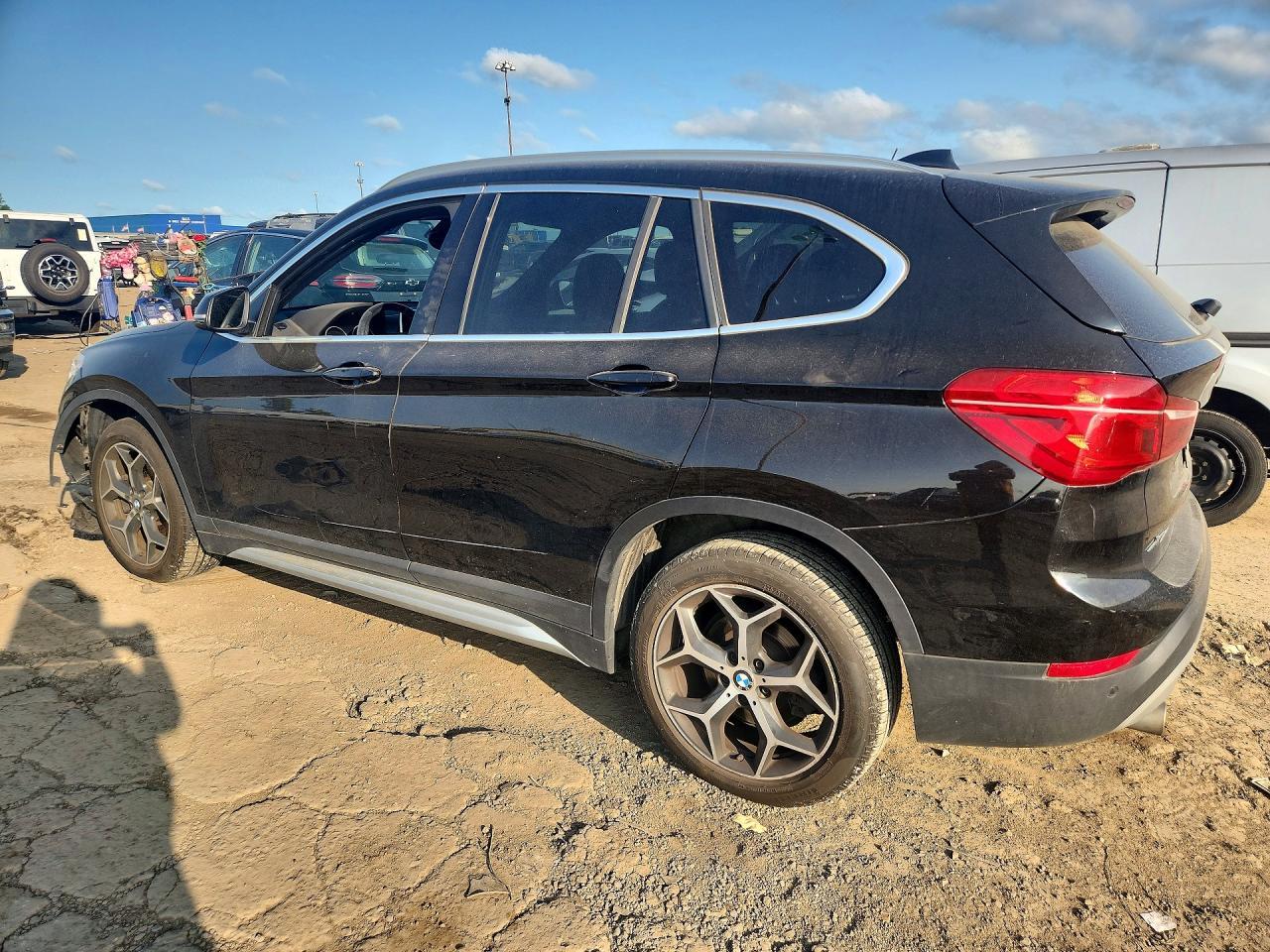 2019 BMW X1 xDrive28I - zdjęcie 2