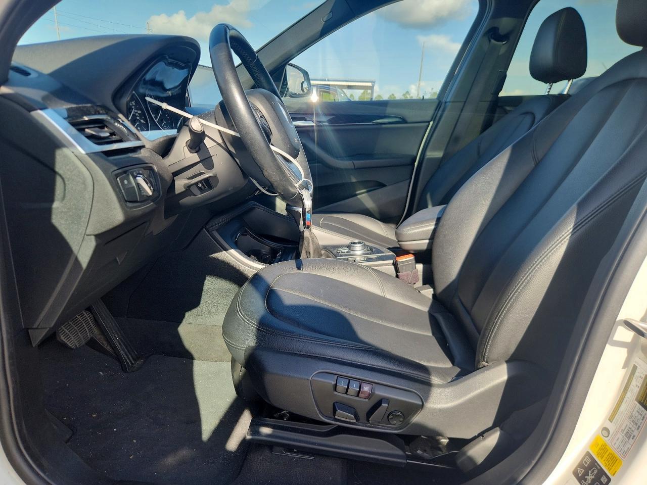 2017 BMW X1 xDrive28I - zdjęcie 7