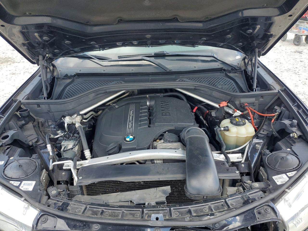 2016 BMW X6 xDrive35I - zdjęcie 12