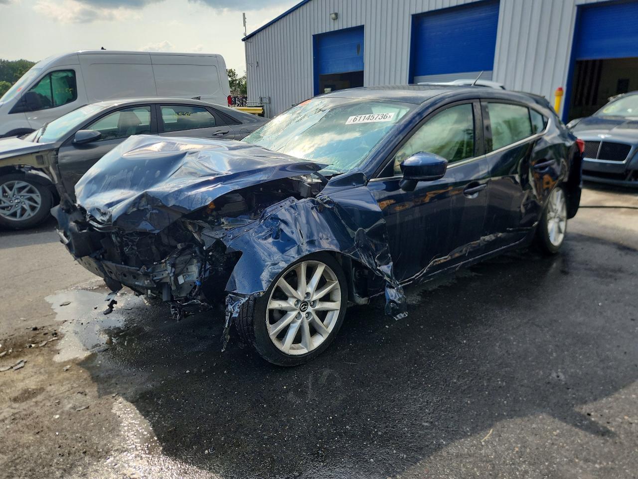 2017 Mazda 3 Touring - zdjęcie główne