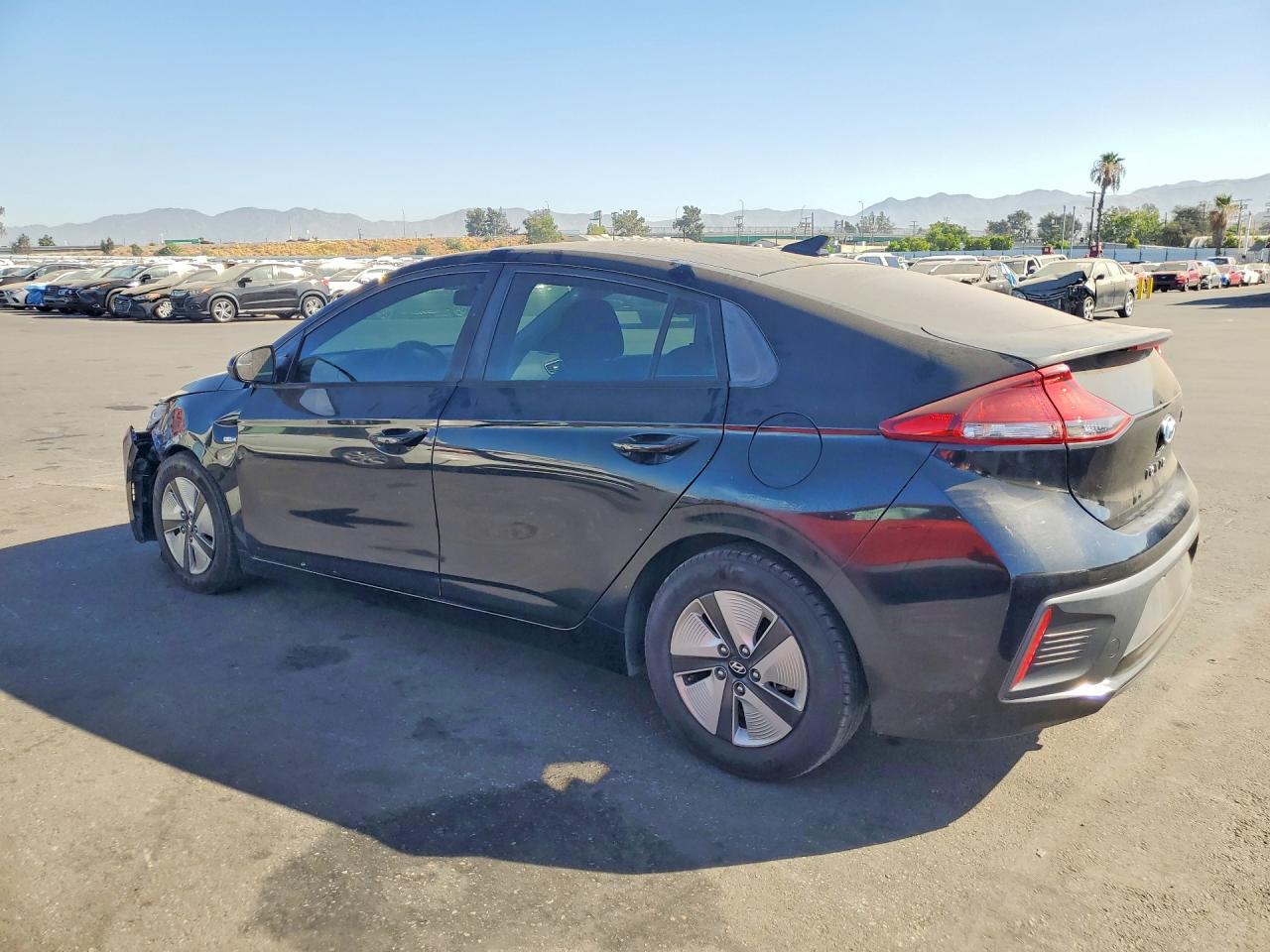 2019 Hyundai Ioniq Blue - zdjęcie 2