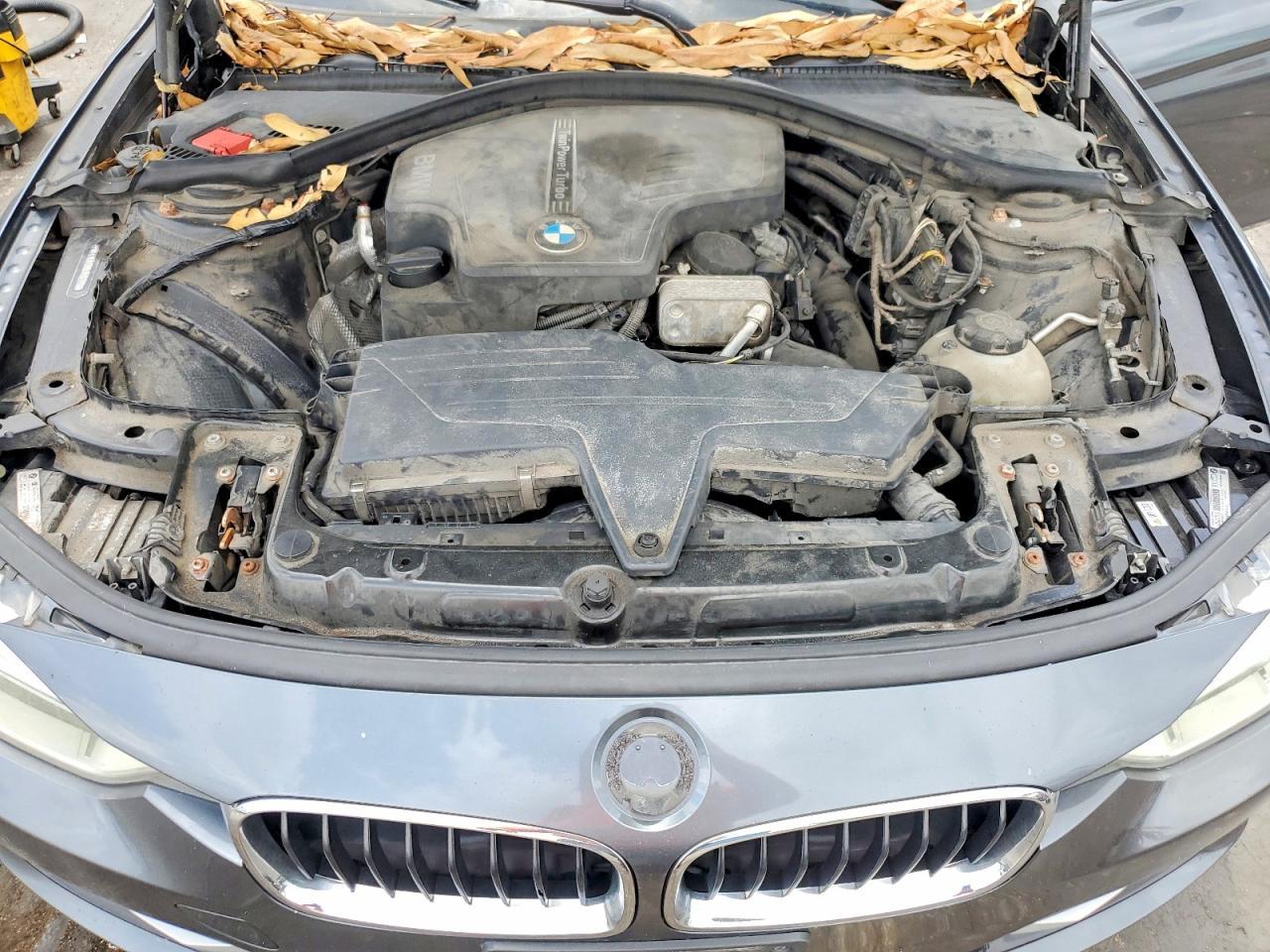 2013 BMW 328 Xi - zdjęcie 11