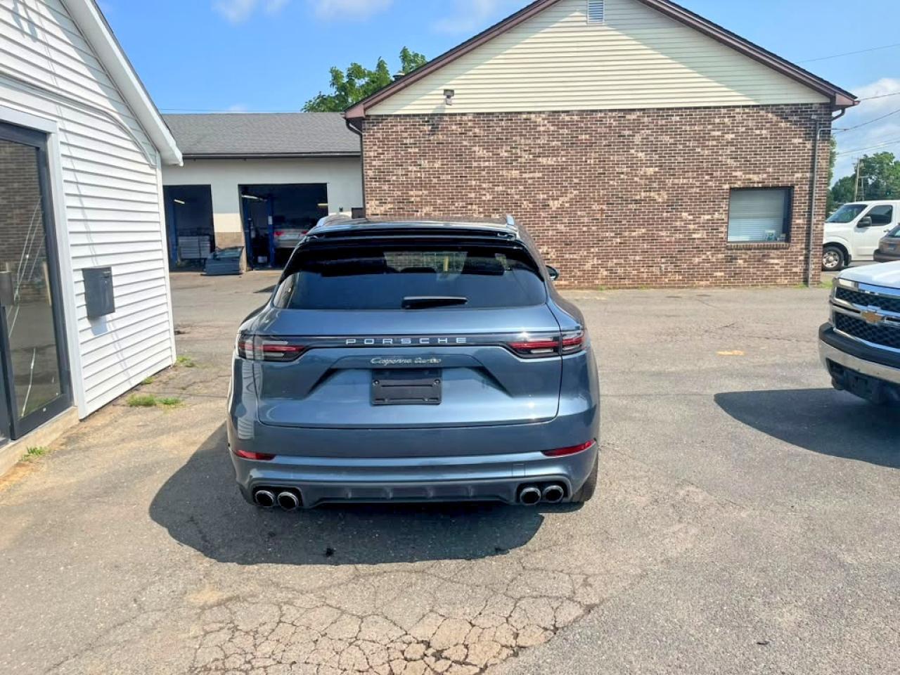 2020 Porsche Cayenne Turbo - zdjęcie 7